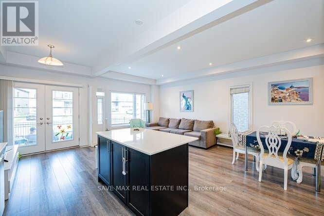 97 - 120 COURT DRIVE Image 13