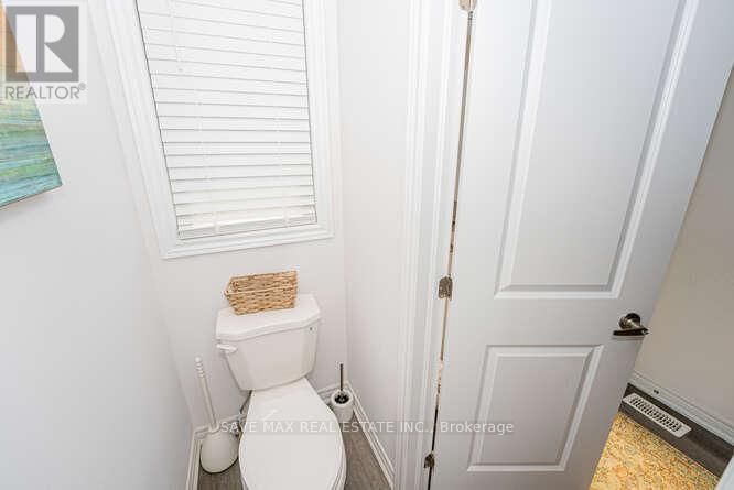 97 - 120 COURT DRIVE Image 15