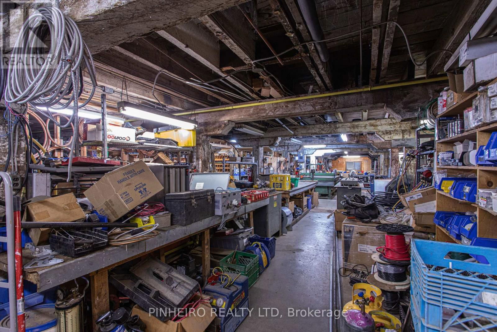 180 ANN STREET Image 28