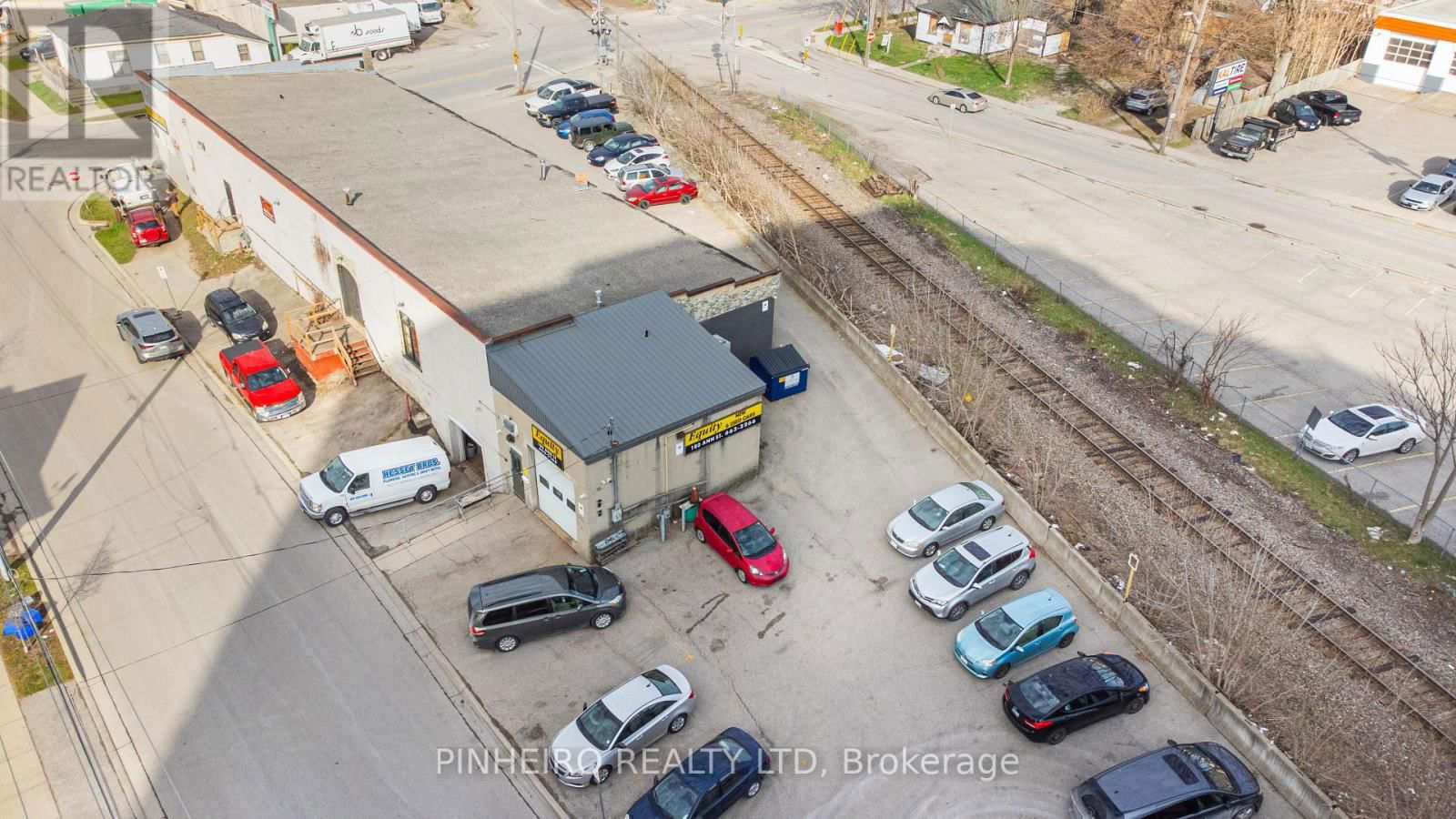 180 ANN STREET Image 3