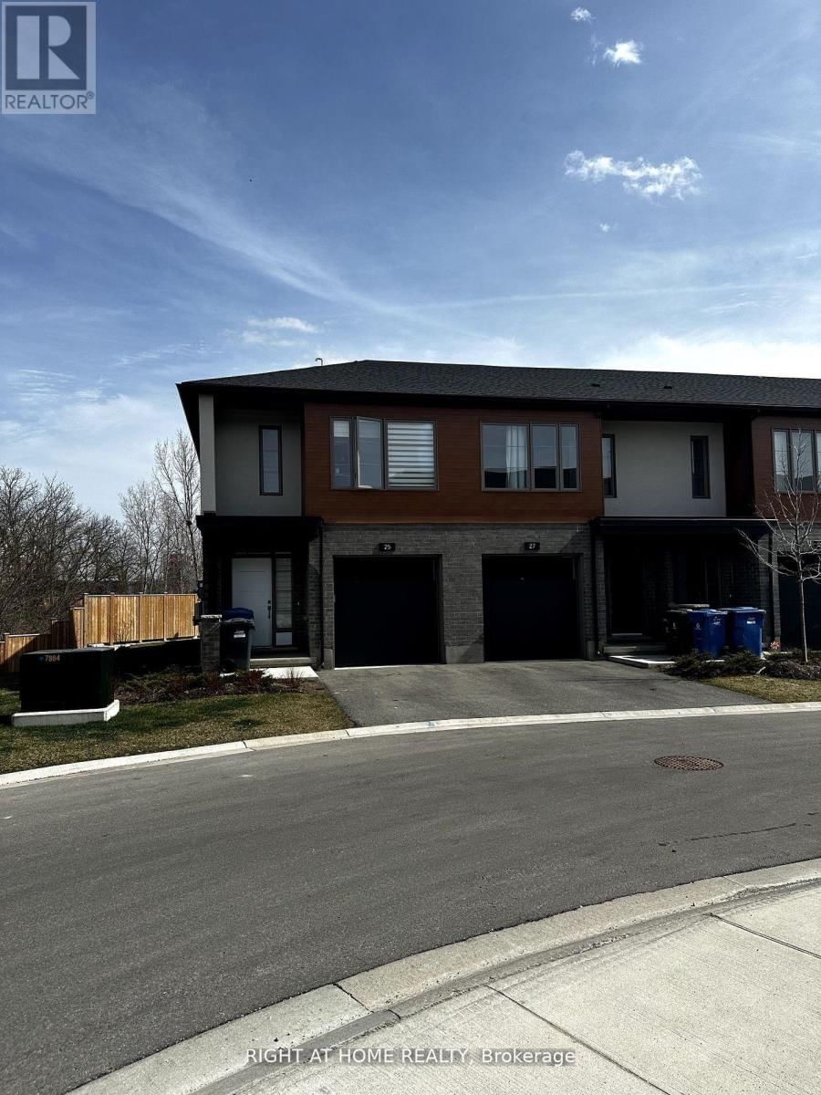 27 STEELE CRESCENT Image 26