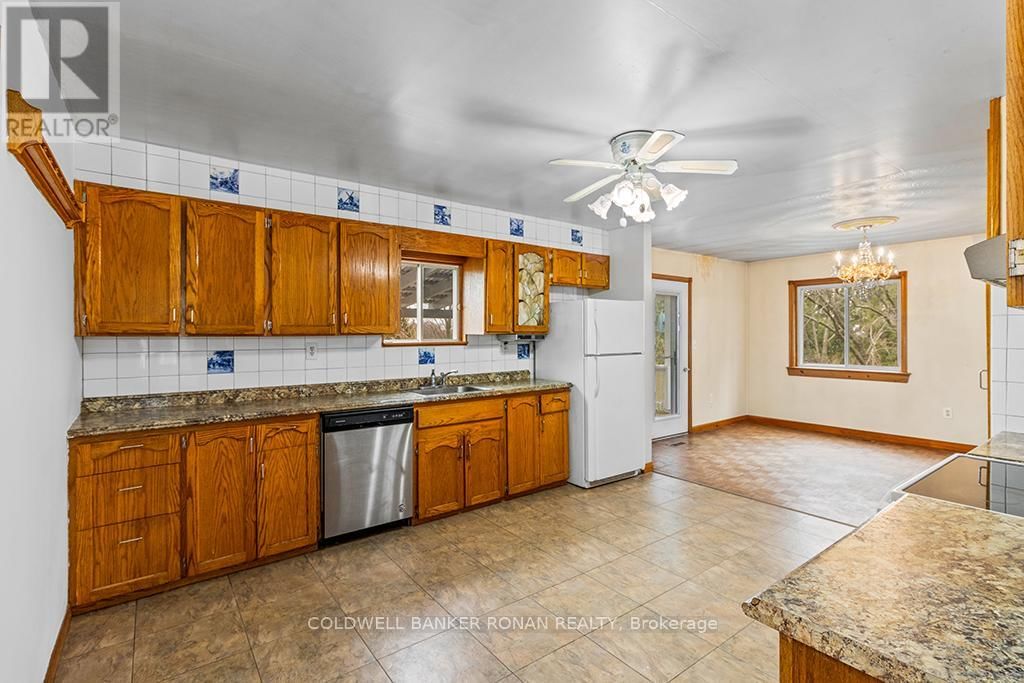 316522 HIGHWAY 6 LINE Image 14