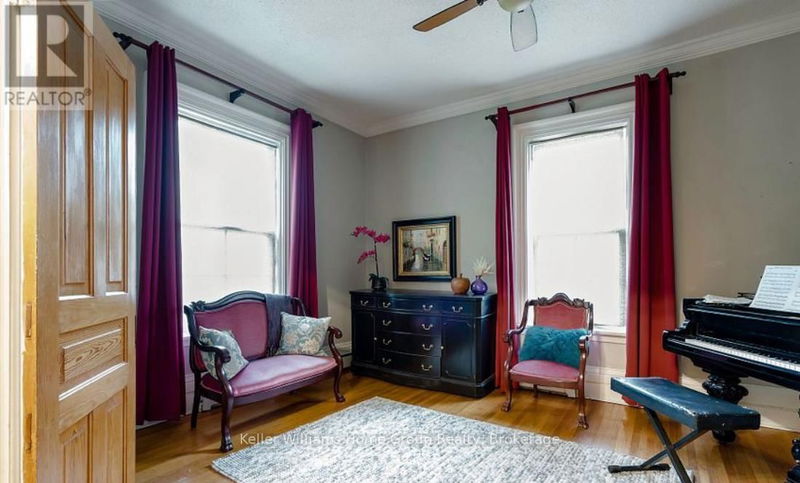 Secondary Property View