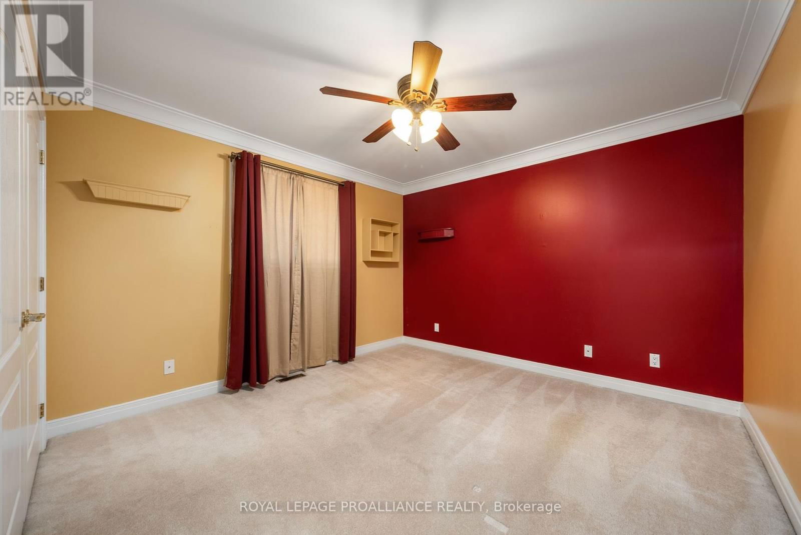 71 OAK RIDGE BOULEVARD Image 23