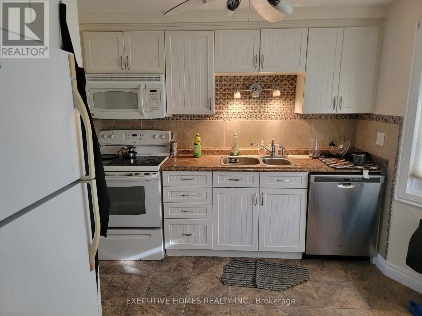 595 PRESTON PARKWAY Image 30