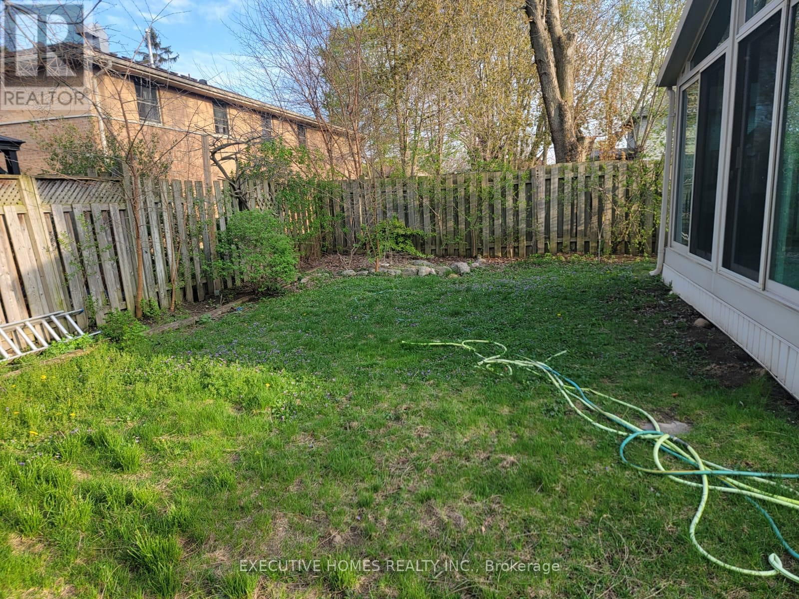 595 PRESTON PARKWAY Image 6