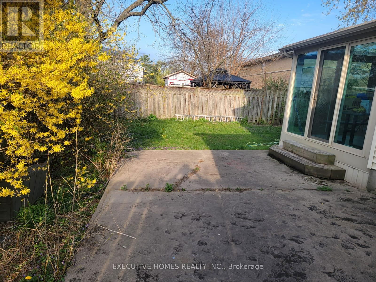 595 PRESTON PARKWAY Image 7
