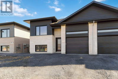 Commercial for Rent in Ontario