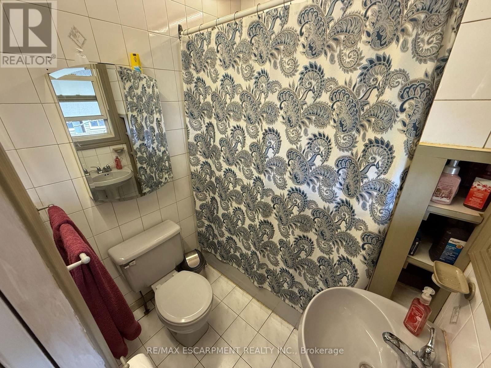 713 TATE AVENUE Image 14
