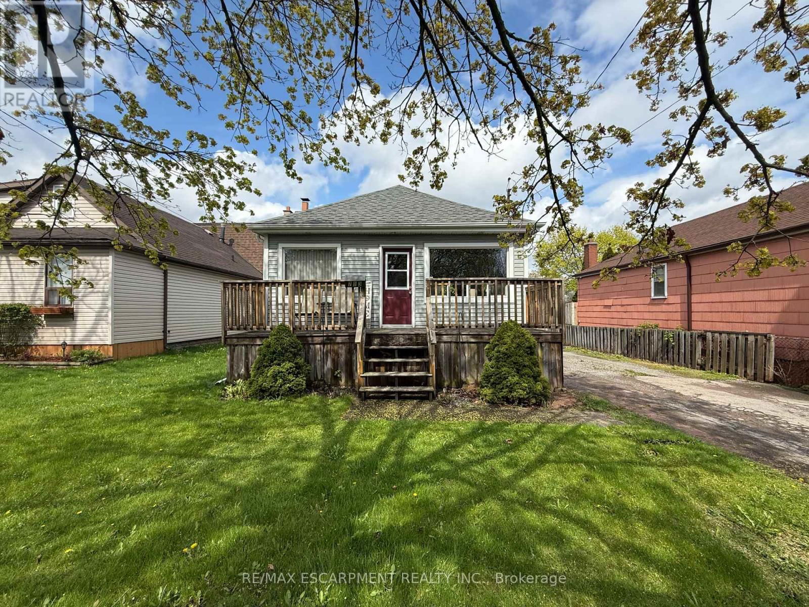 713 TATE AVENUE Image 2
