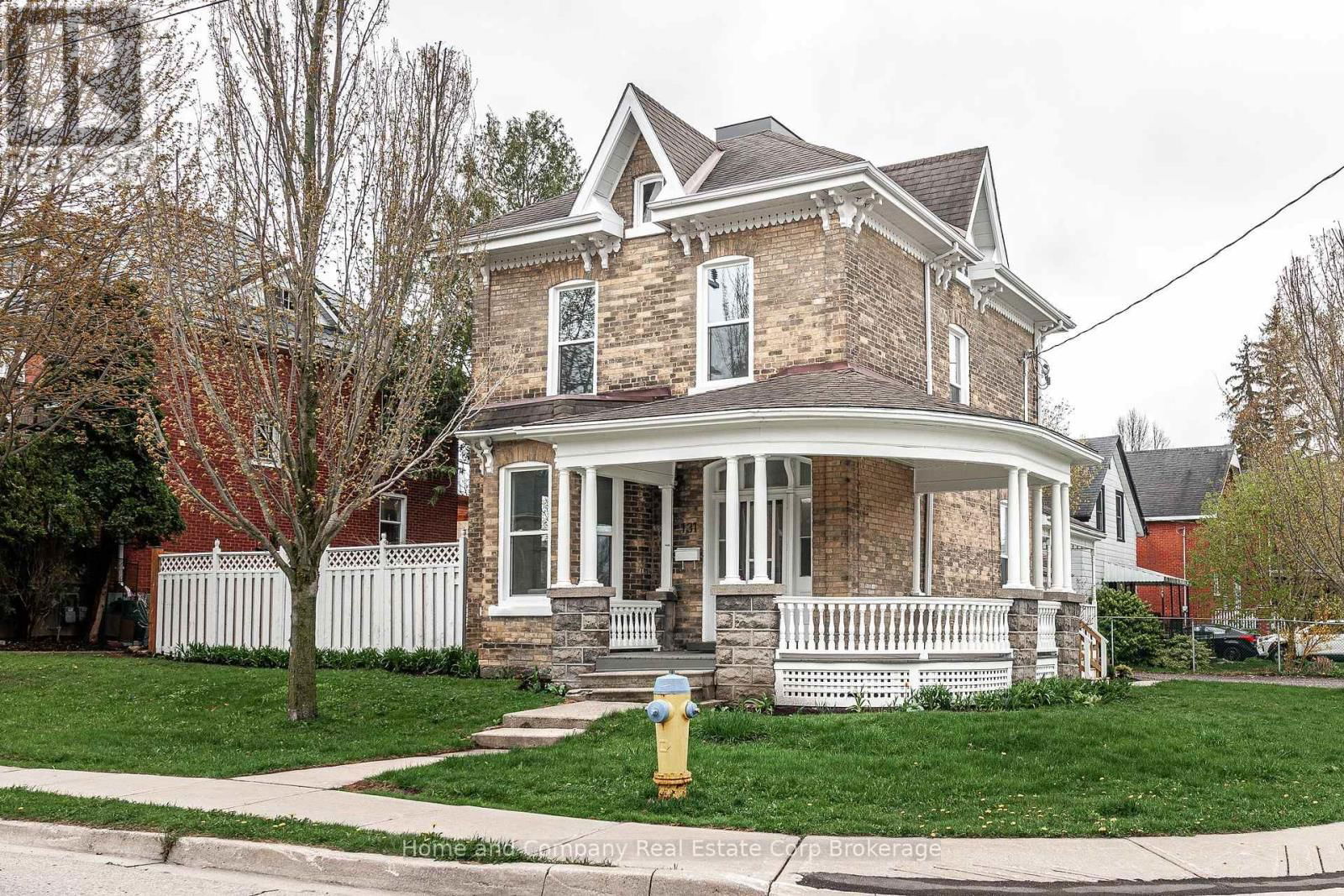 131 CAMBRIA STREET Image 2