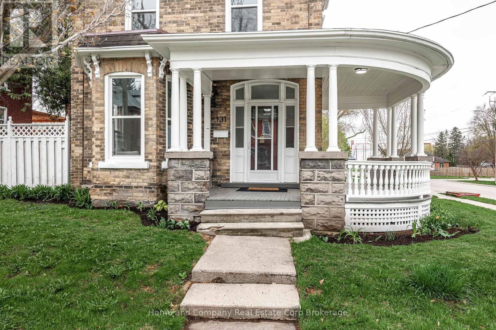 131 CAMBRIA STREET Image 22