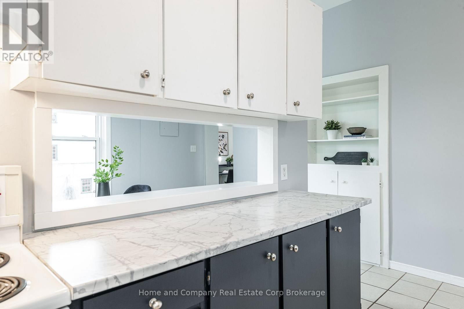 131 CAMBRIA STREET Image 37