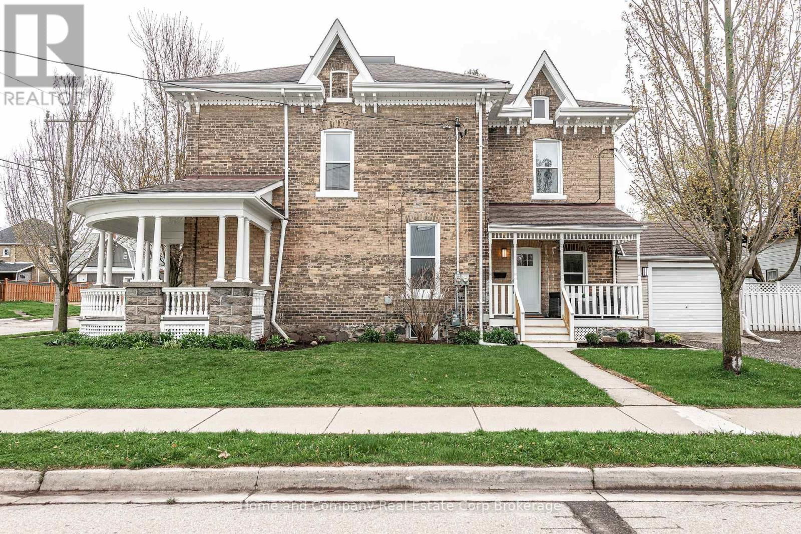 131 CAMBRIA STREET Image 41