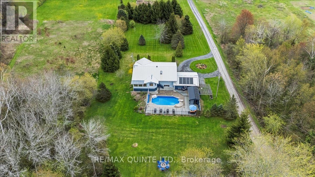 36 WILLIAMS LANE Image 3