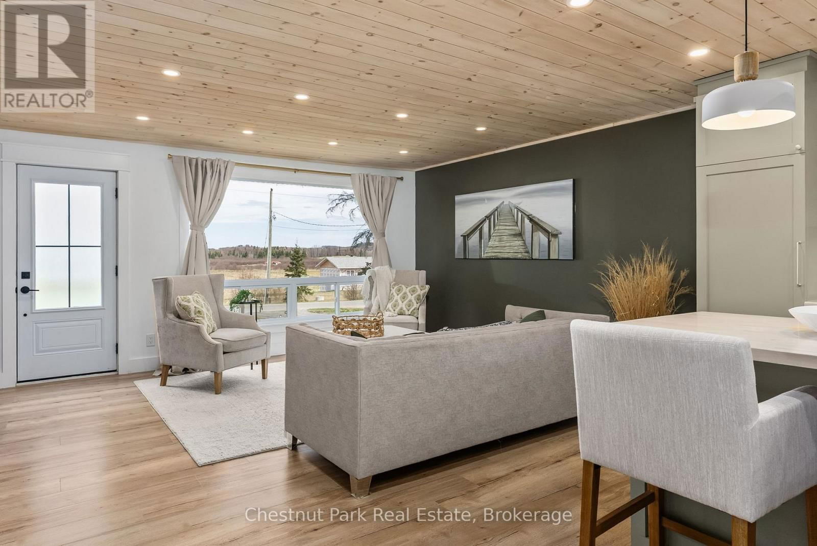 179 ROWANWOOD ROAD Image 4