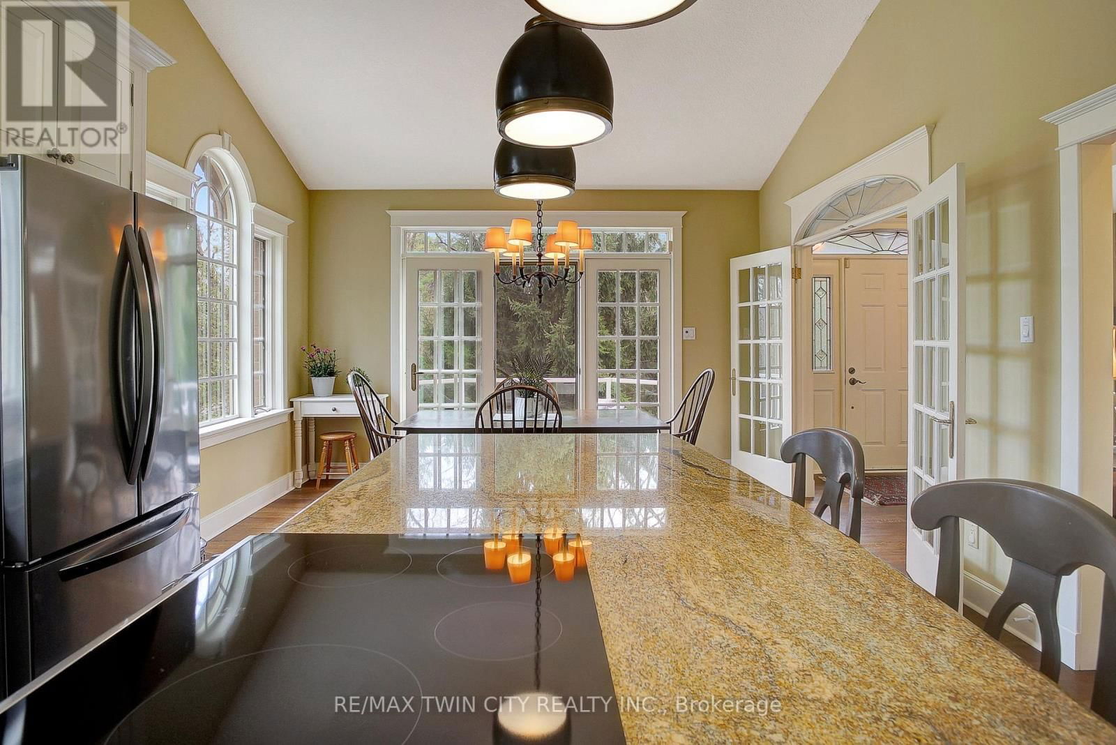1298 WEST RIVER ROAD Image 17