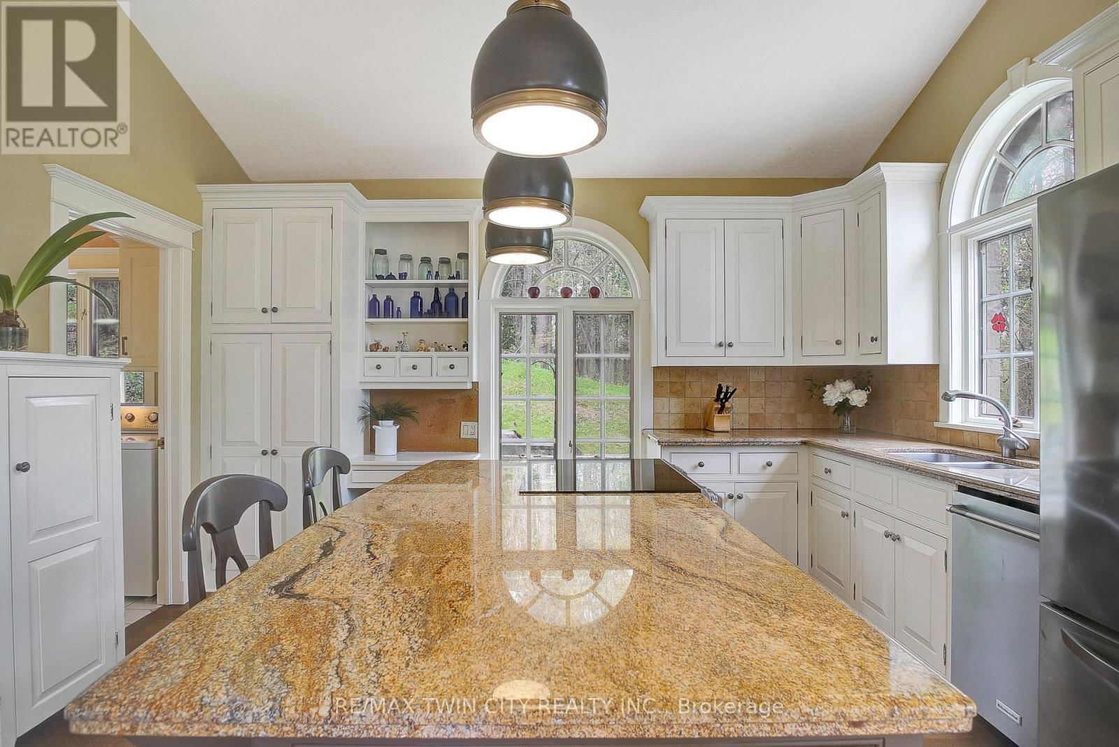 1298 WEST RIVER ROAD Image 23