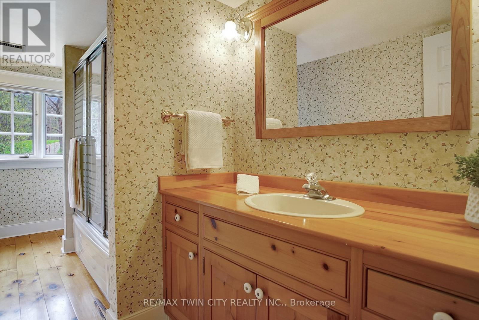 1298 WEST RIVER ROAD Image 30