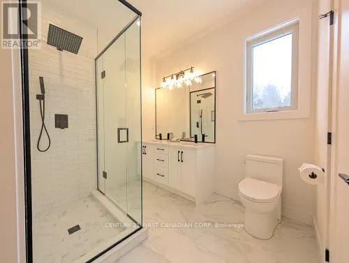 16 - 430 HEAD STREET Image 11
