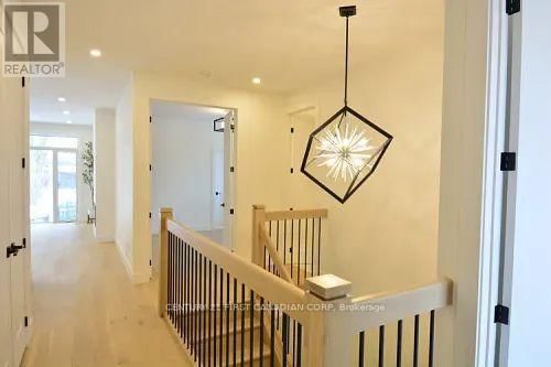 16 - 430 HEAD STREET Image 5