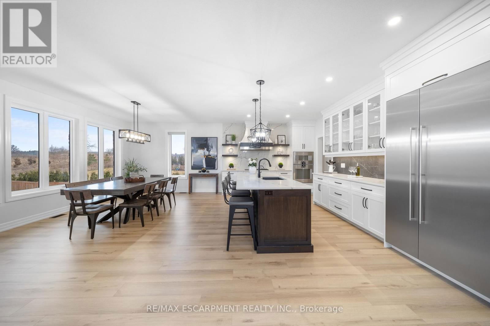 23 WHITCOMBE WAY Image 14
