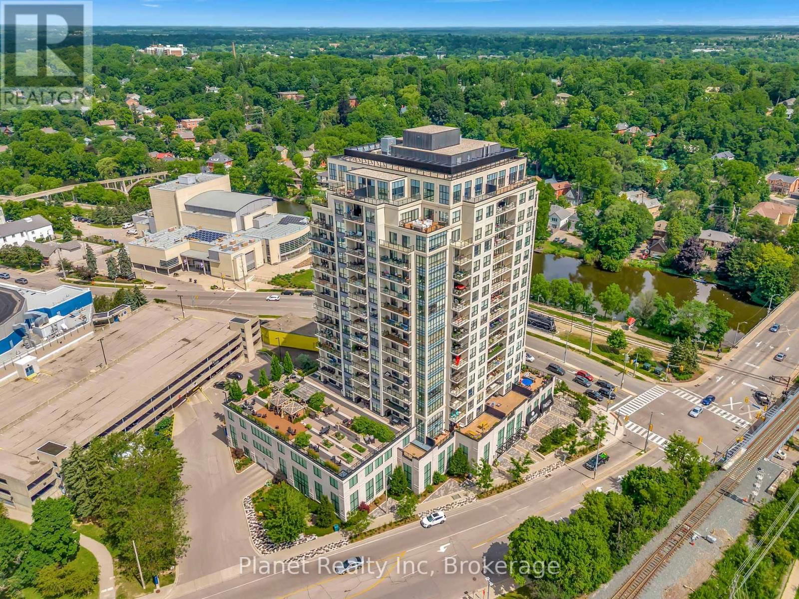 906 - 160 MACDONELL STREET Image 1