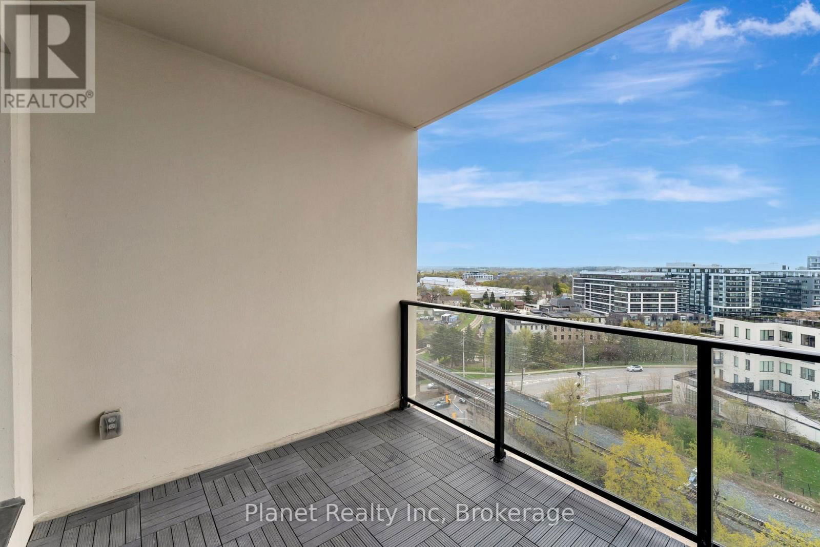 906 - 160 MACDONELL STREET Image 24