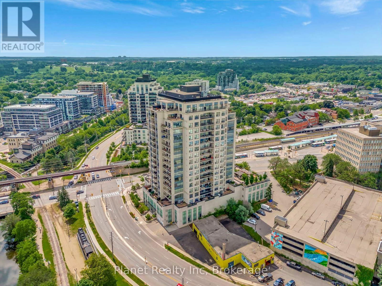 906 - 160 MACDONELL STREET Image 33
