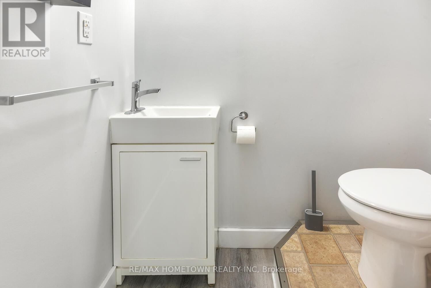 4 OTTER DRIVE Image 24