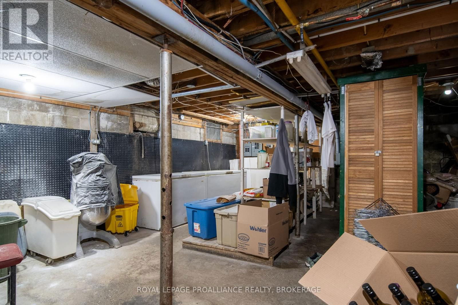 479 PRINCESS STREET Image 40