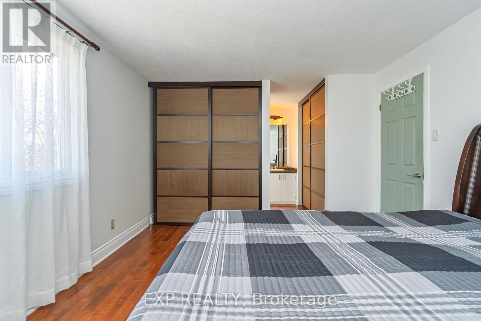 184 DES PINS PLACE Image 17