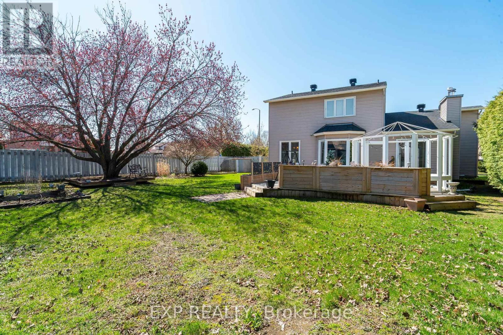 184 DES PINS PLACE Image 32