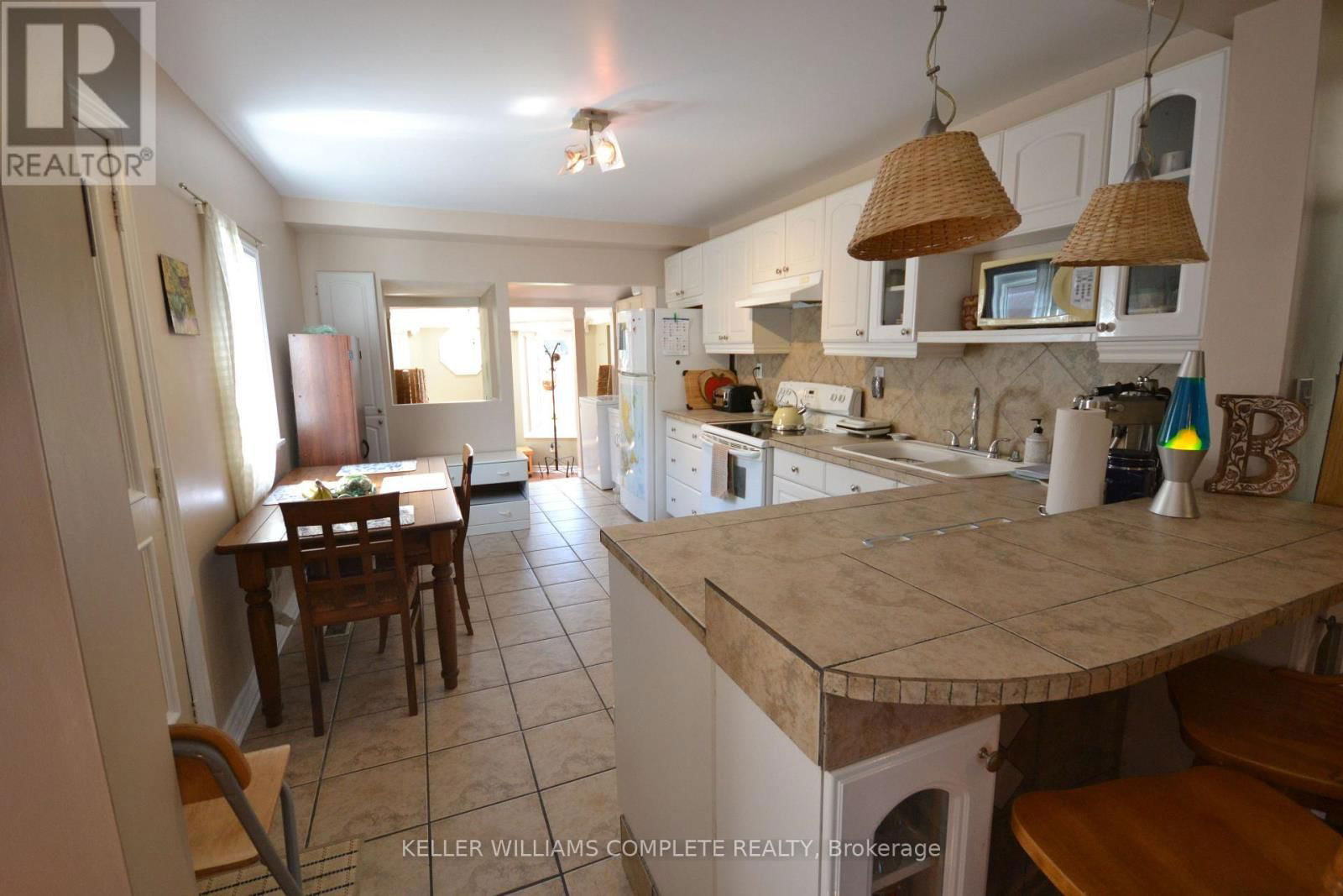 25 CHATHAM STREET Image 14