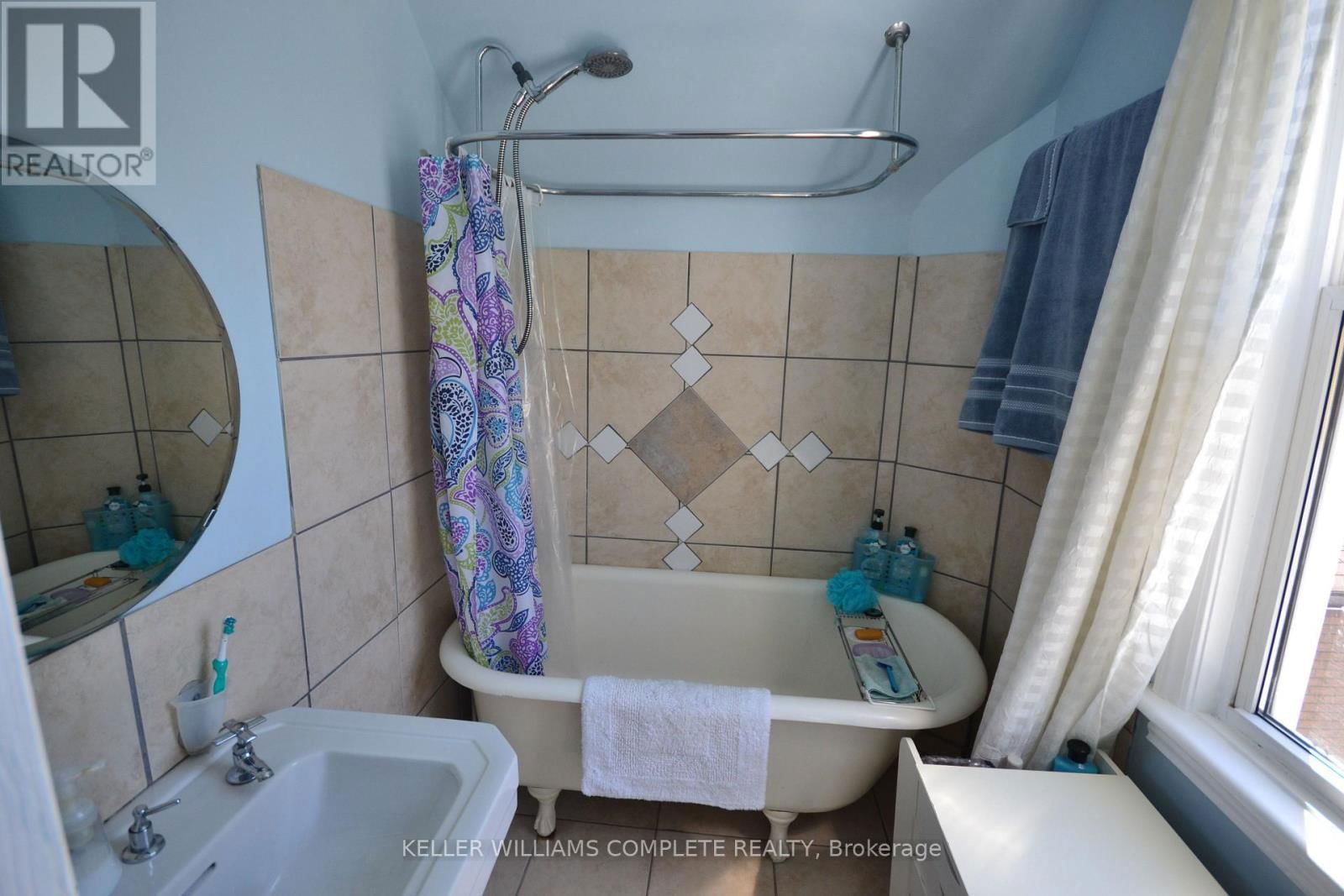 25 CHATHAM STREET Image 25