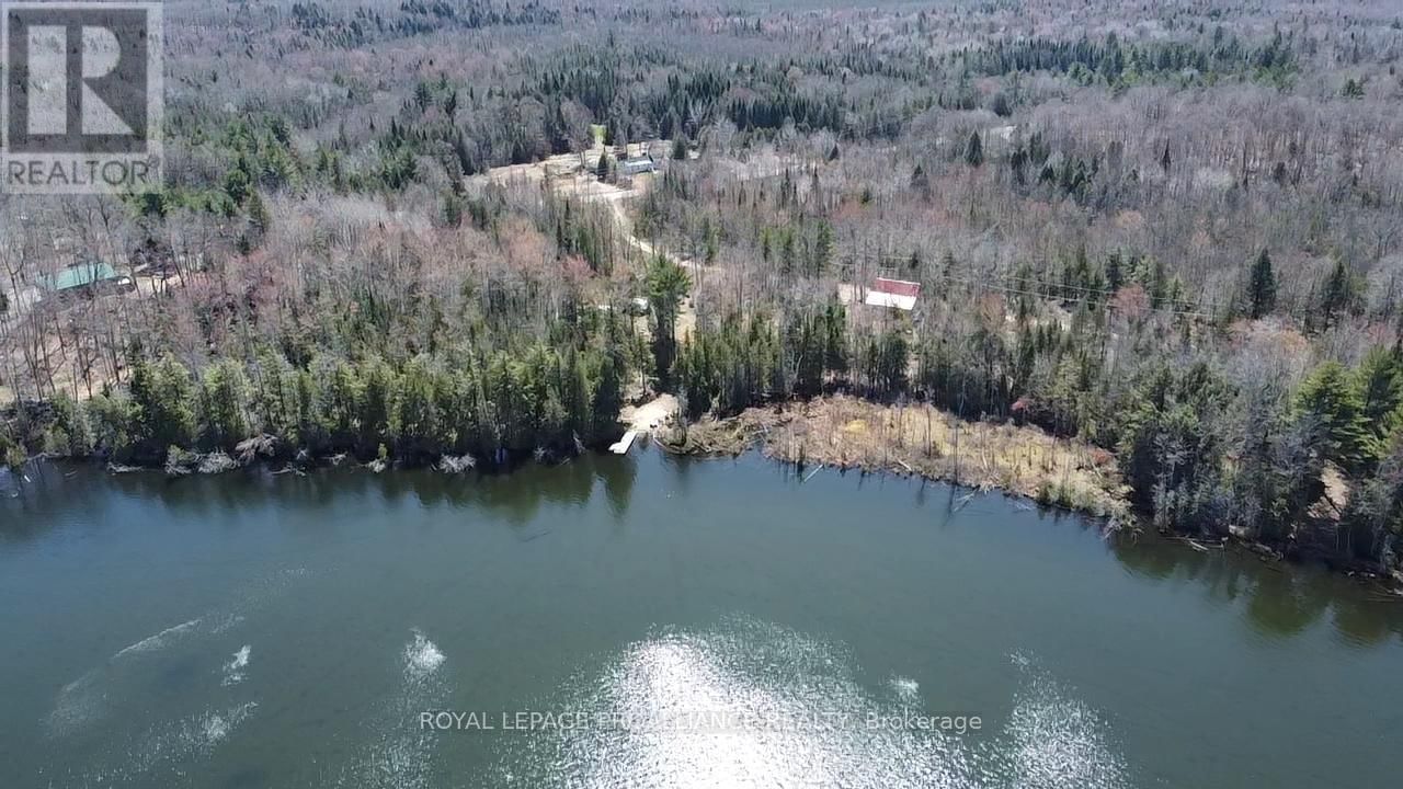 A - 1841 HARLOWE ROAD Image 16