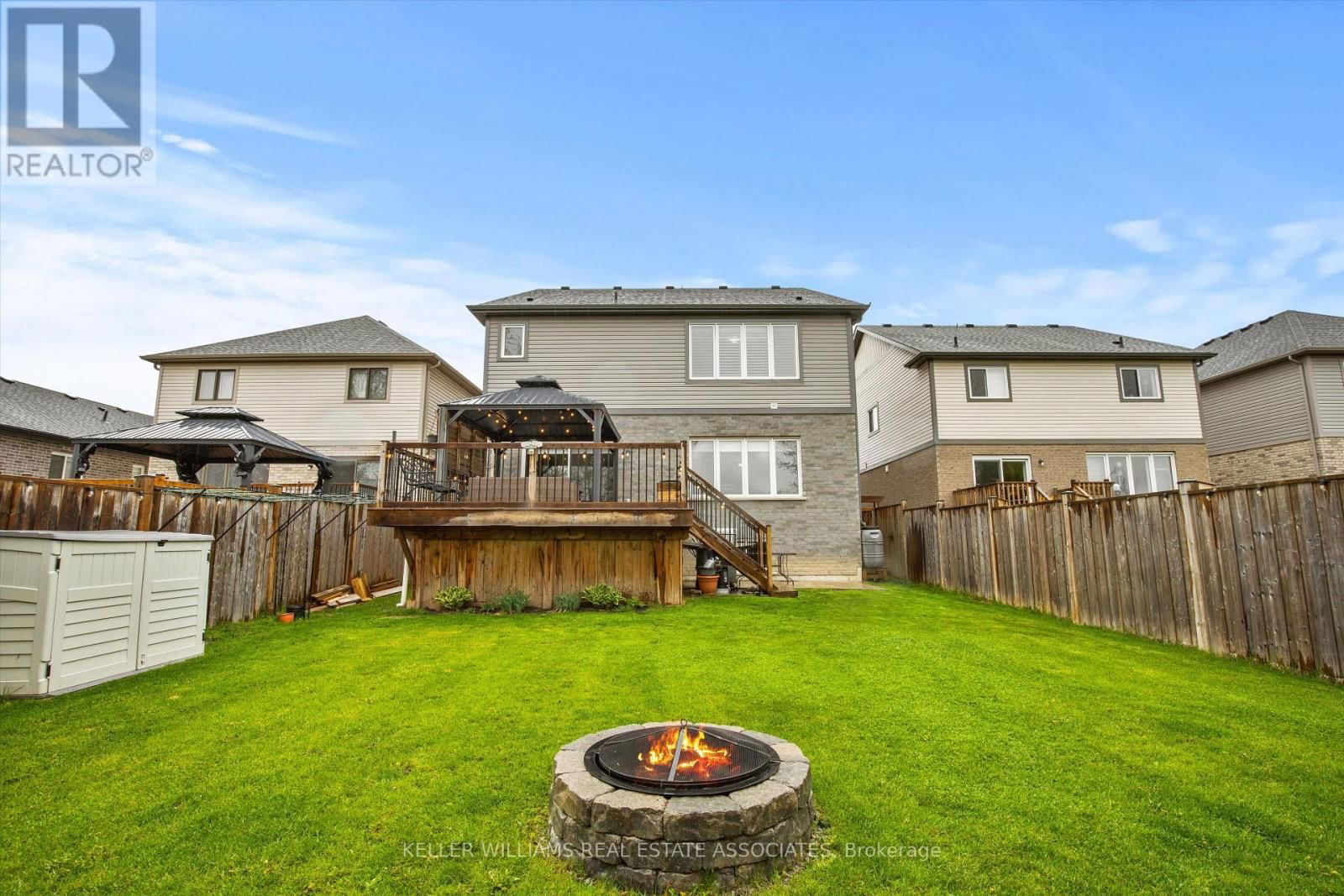 99 MONARCH STREET Image 31