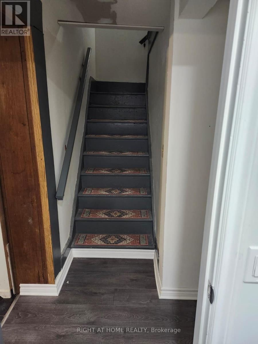 297 POWER ROAD Image 11