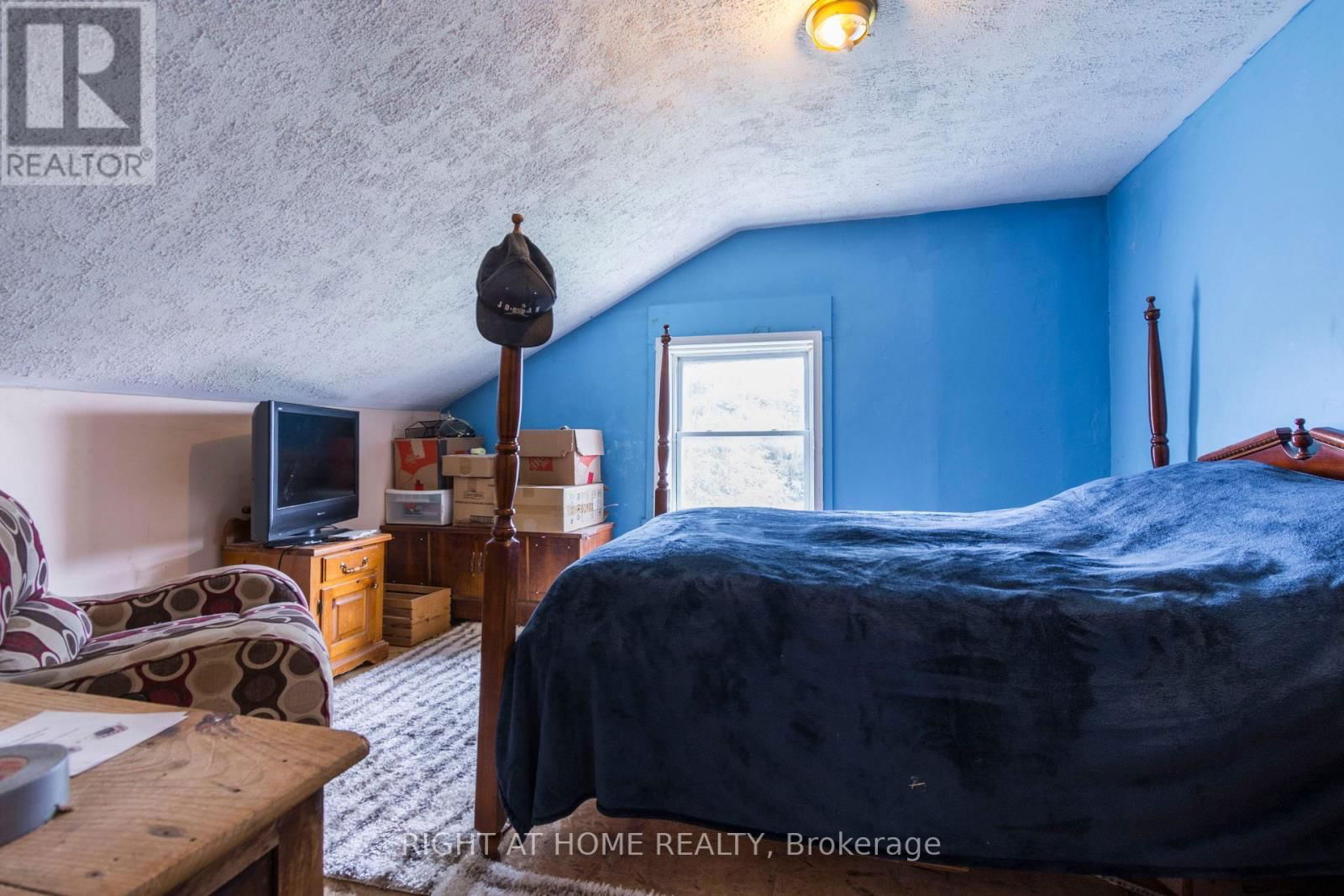297 POWER ROAD Image 13