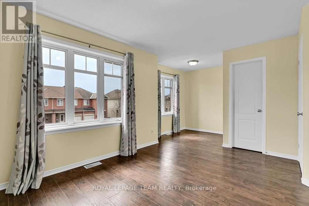 773 NAKINA WAY Image 22