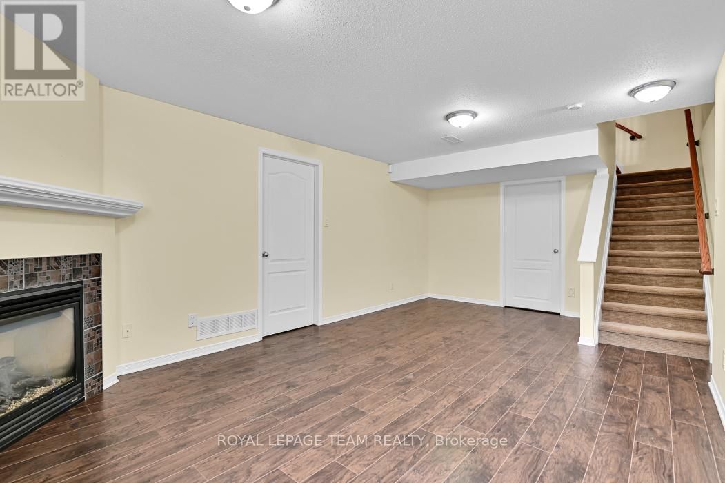 773 NAKINA WAY Image 30