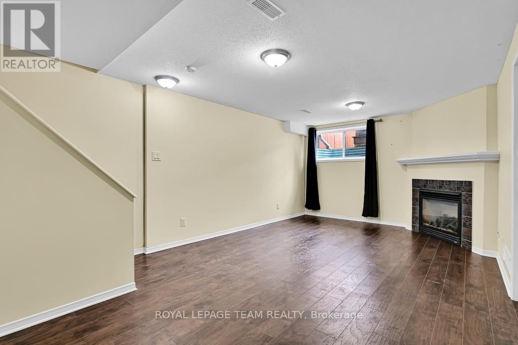 773 NAKINA WAY Image 31