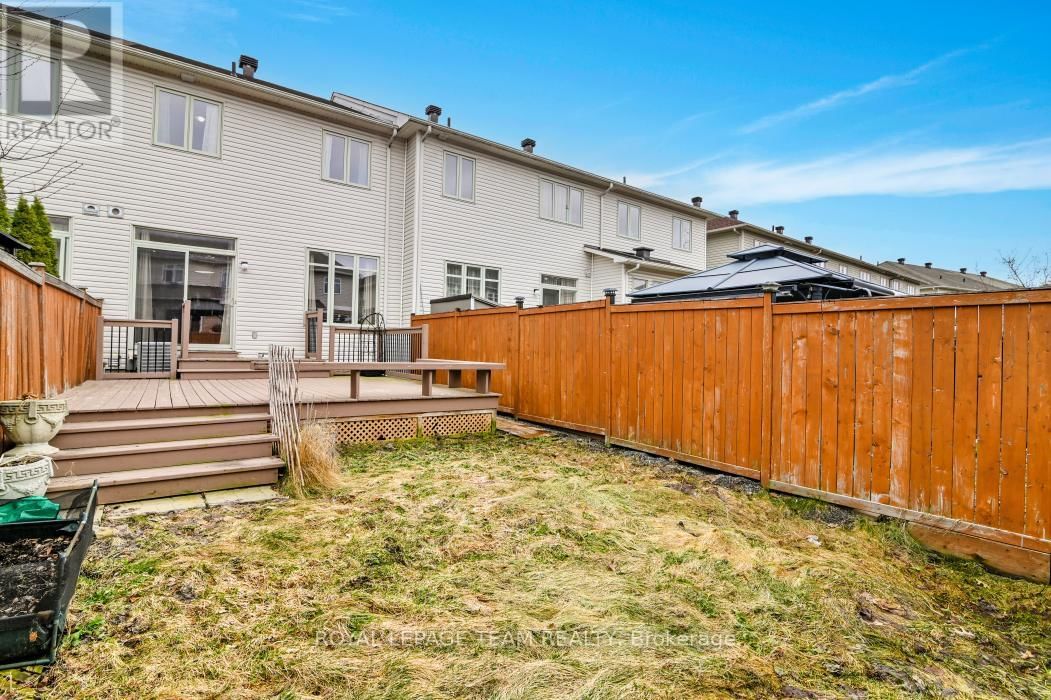 773 NAKINA WAY Image 35