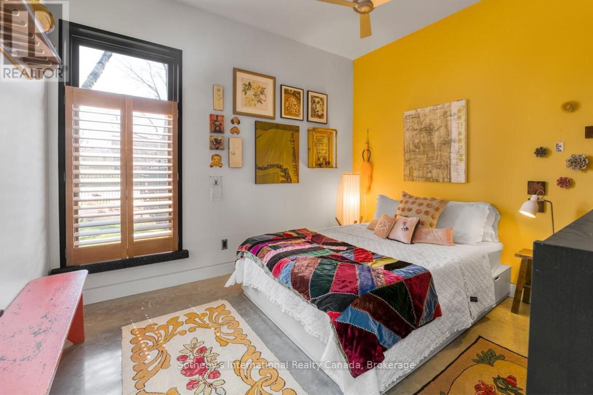 62 TUYLL STREET Image 26