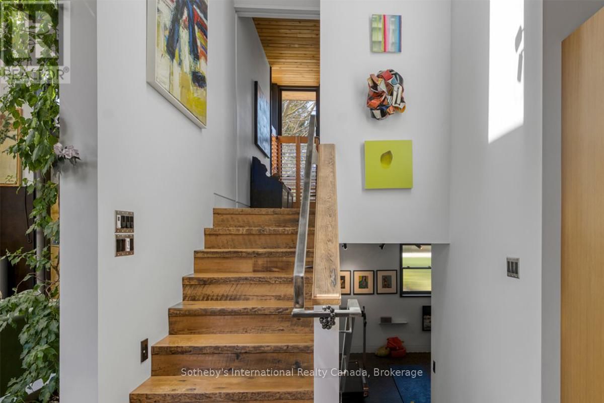 62 TUYLL STREET Image 29