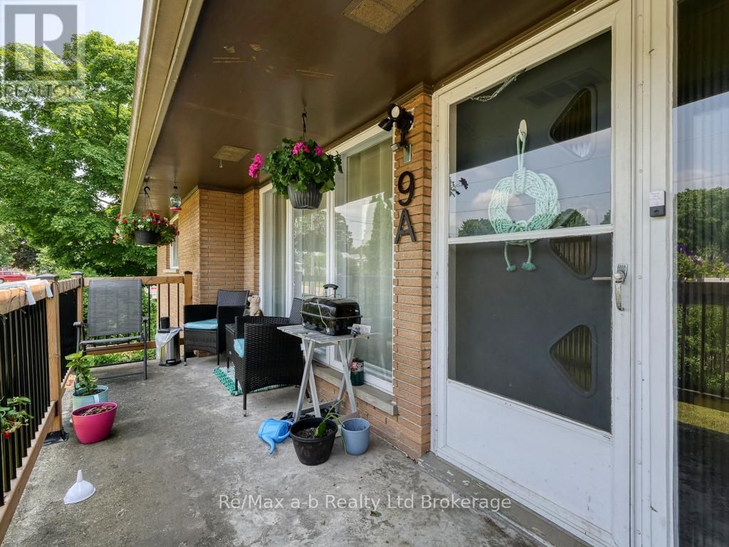 9 DUNCAN STREET Image 6