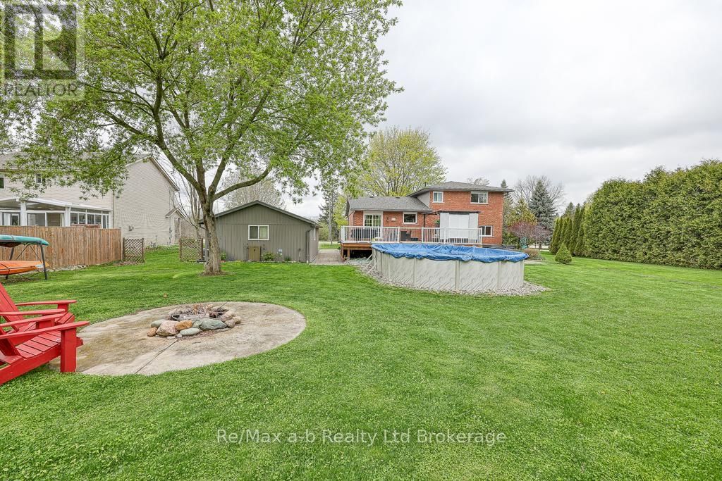 584414 BEACHVILLE ROAD Image 17