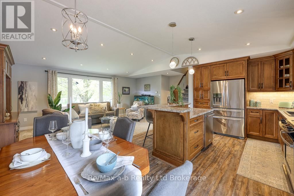 584414 BEACHVILLE ROAD Image 20
