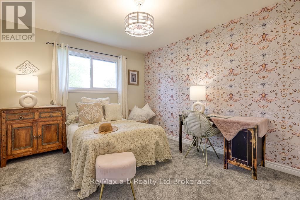 584414 BEACHVILLE ROAD Image 30