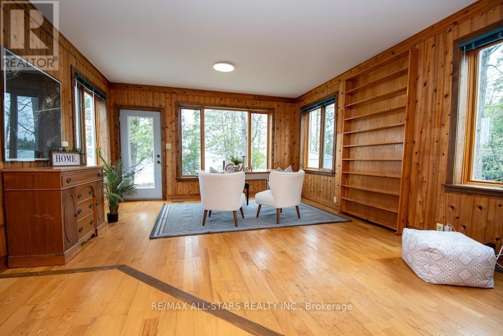 128 MARYLAND DRIVE Image 16